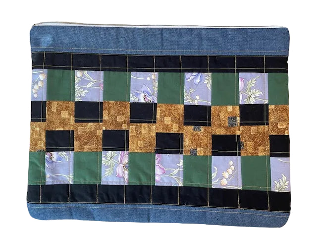 Quilted Laptop Sleeve - Earthtones