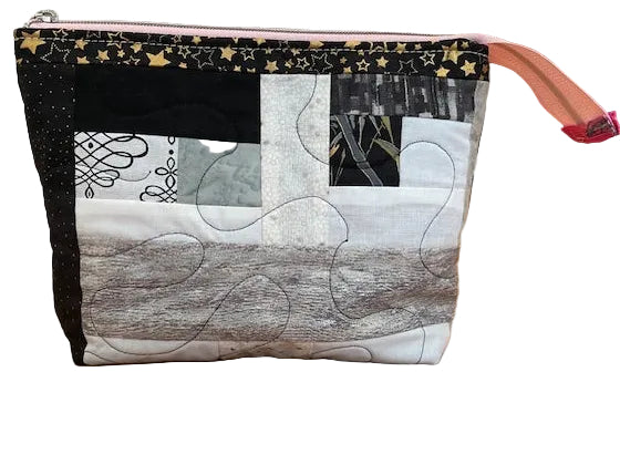 Perfect Travel Pouch - BW