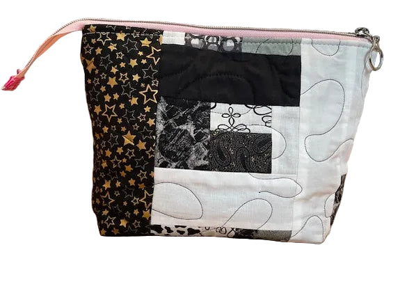 Perfect Travel Pouch - BW