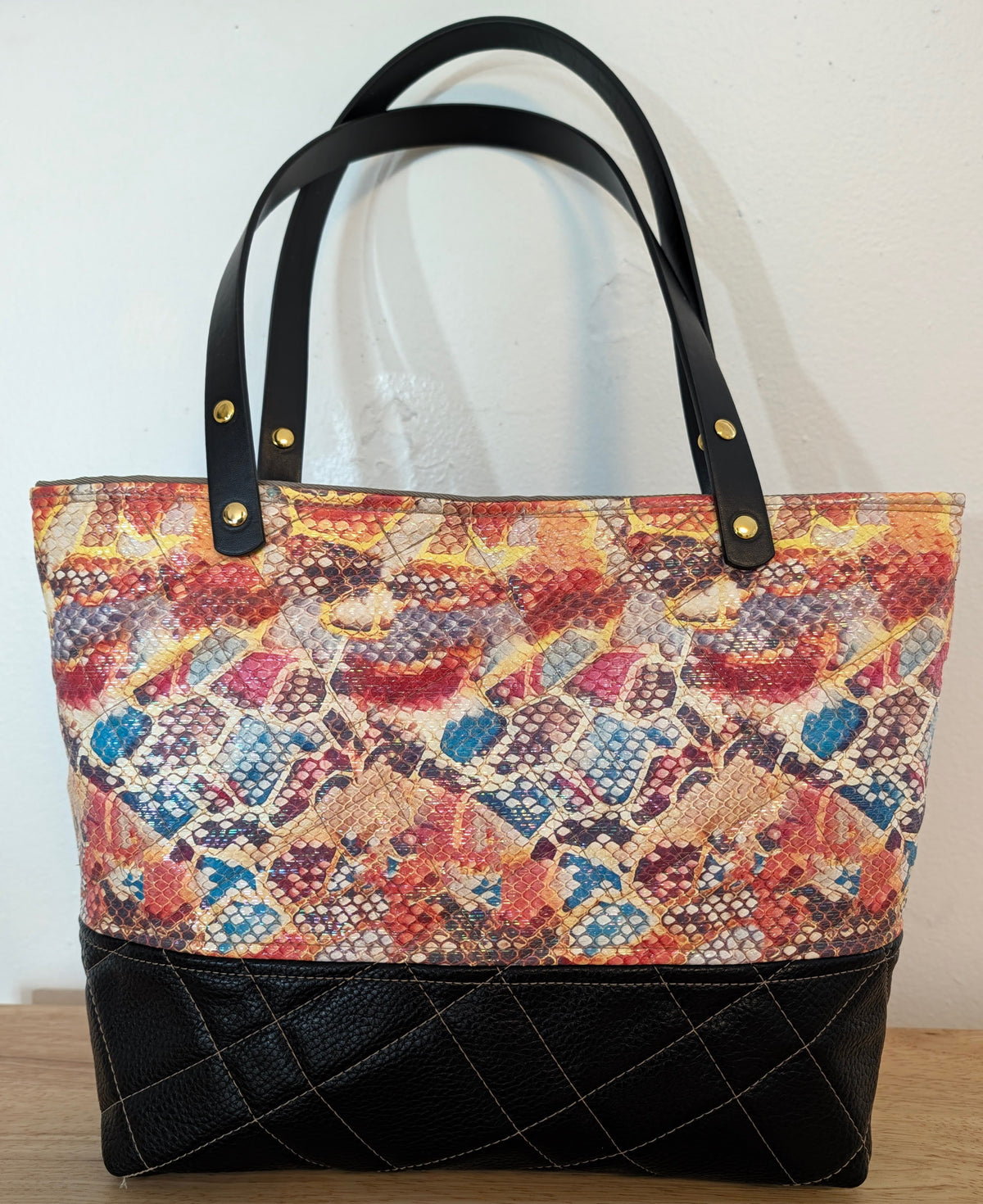 Small and Smart Tote Bag - vinyl python